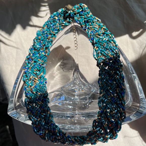 Collar-length blues & gold artisnal beaded necklace (18-20") - Picture 6 of 10